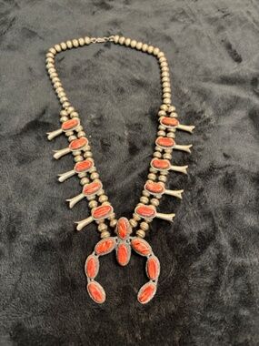 Navajo Vintage spiney oyster & Sterling silver  squash necklace